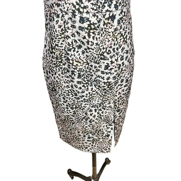 Black Halo Hepburn Off-the-shoulder Sheath Dress In Kaleidoscope Size‎ 0 - Picture 4 of 14